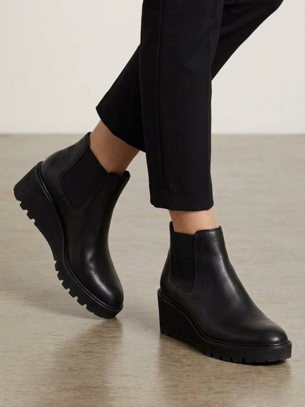 Eileen Fisher Boots size 9 Chelsea Wedge Washed Leather Booties Black